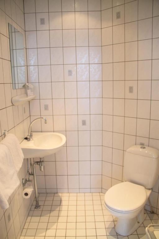 ホテル オールスプロングパーク ユトレヒト 部屋 写真